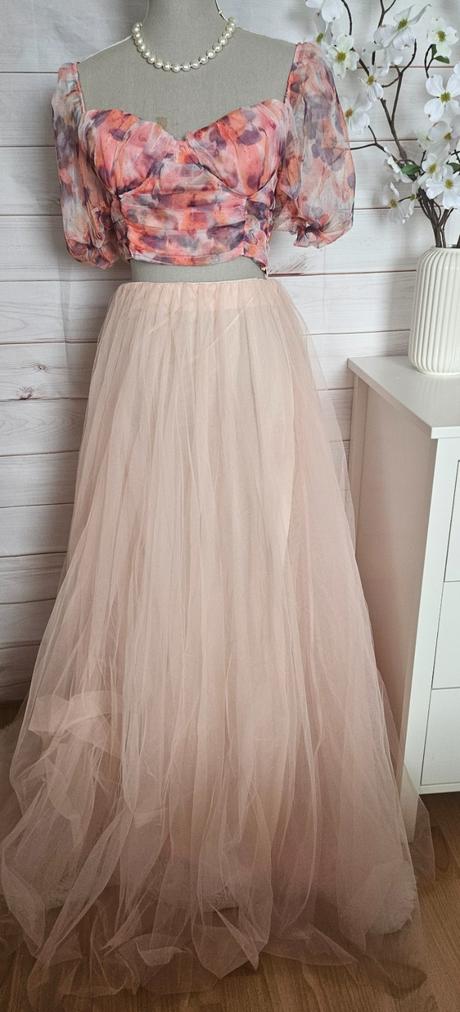 Krásna tylová sukňa kikiriki, s