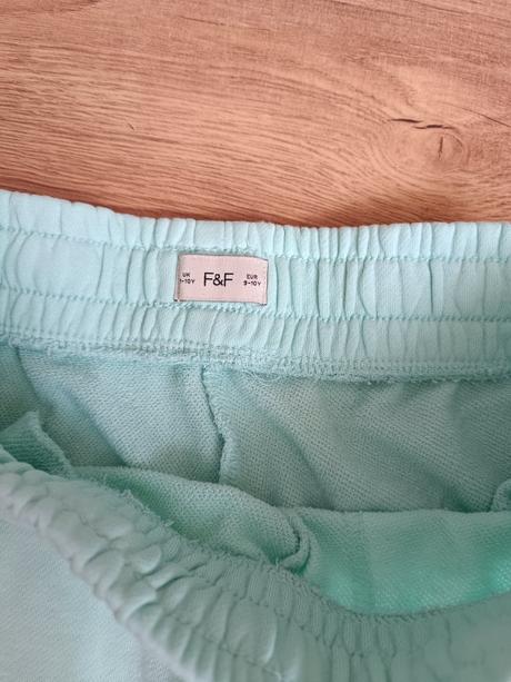 Bavlnene sortky 140, f&f,140