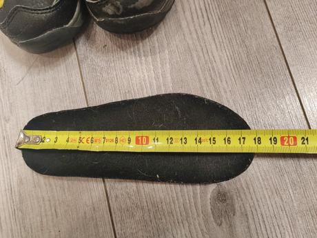 Zimne topanky crossroad, 27