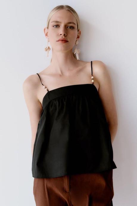 Krásny top s mašľou na chrbte značky zara, zara,s