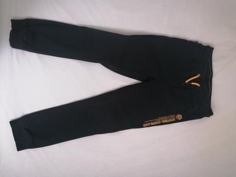 Elastické nohavice, 134