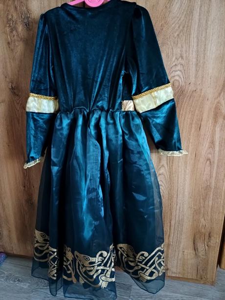 Šaty na karneval merida veľ 120, 