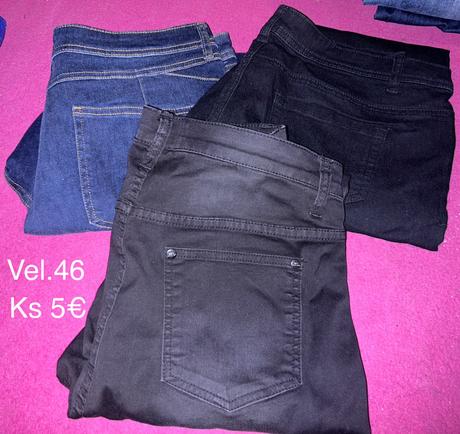 Rifle a nohavice v roznych velkostiach, 