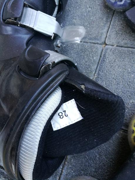 Kolieskové korčule 28 čierne, 28