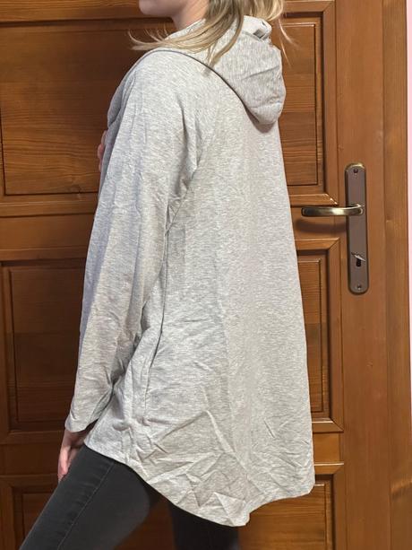 Sivý kardigán s kapucňou, s