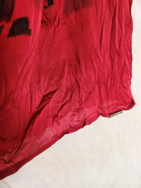 Predĺžená blúzka magenta, s