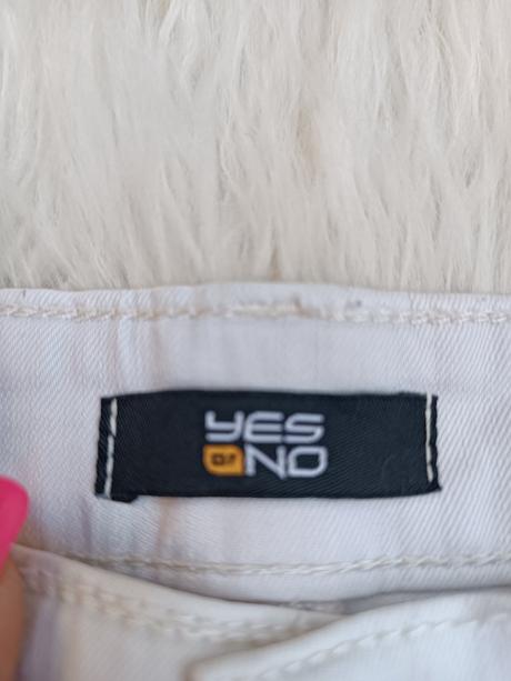 Bledožlté kraťasky veľ. 36, 36