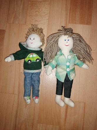 Latkove babiky chlapec a dievca,