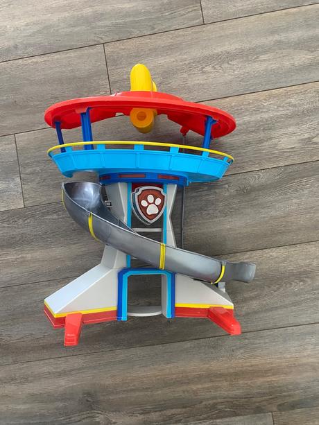 Paw patrol / labkova patrola centrala,