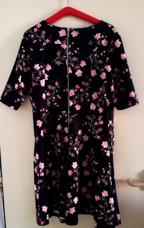 Bodyflirt kvetinkové šaty vel.l až xl, xl