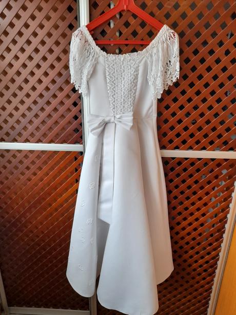 Šaty na prvé sväté prijímanie, 134