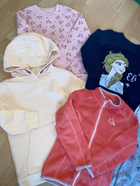 Mikiny balik, 104–116