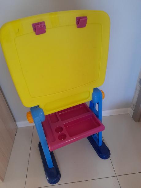 Magnetická tabuľa,