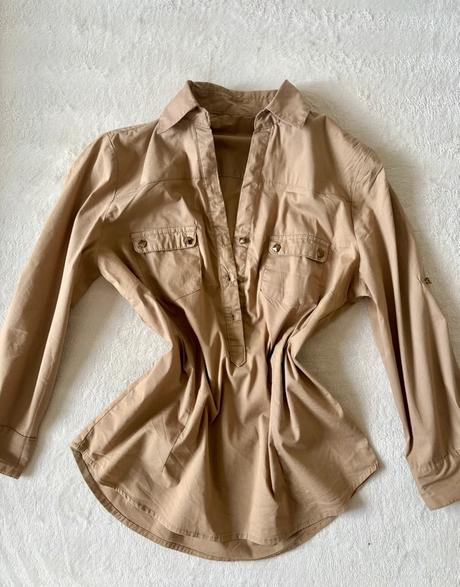 Dámska béžová košeľa, s