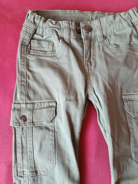 Nohavice kapsáče, c&a,134