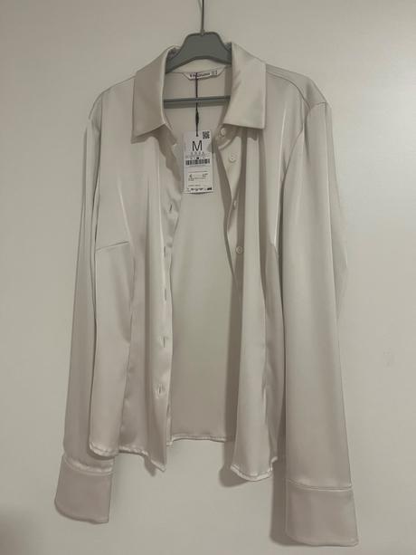 Nova saténová blúzka, stradivarius,m