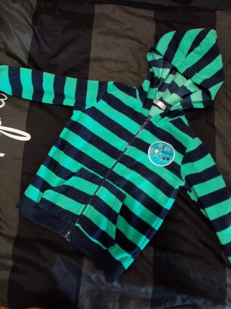 Pekne mikiny, lupilu,86