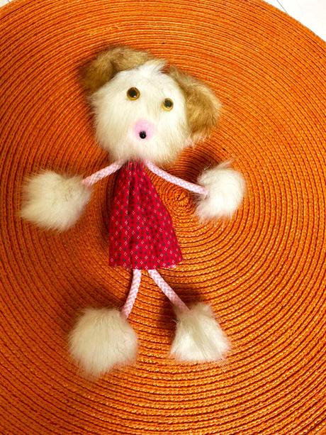 Kľúčenka/ozdoba na kočiar/postieľku, 