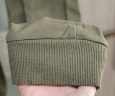 Zelené tepláky č. m, m