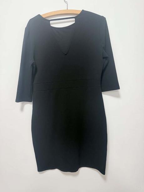 Elegantné čierne šaty mierne elastické, xl