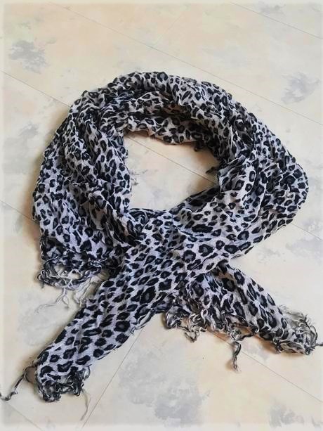 Ľahúčka indická šatka na krk, l