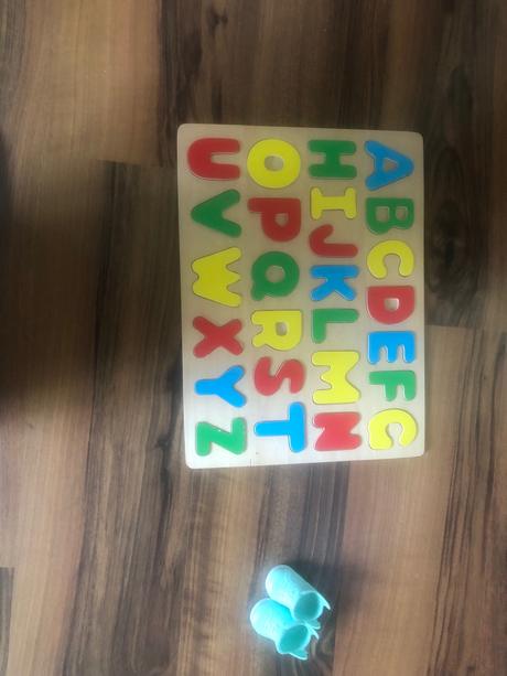 Drevené vkladacky pismenka, 