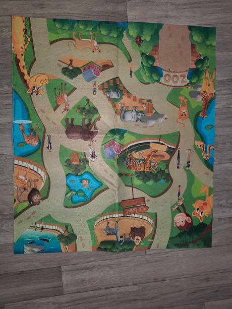 Zoo zvieratká a hrací koberec,