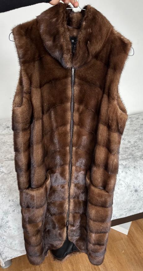 Maxi vesta práva norka 36, 36