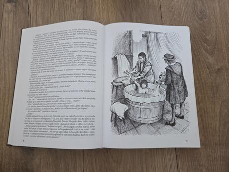 Povesti o slovenských hradoch 1 jemne opotrebovan,