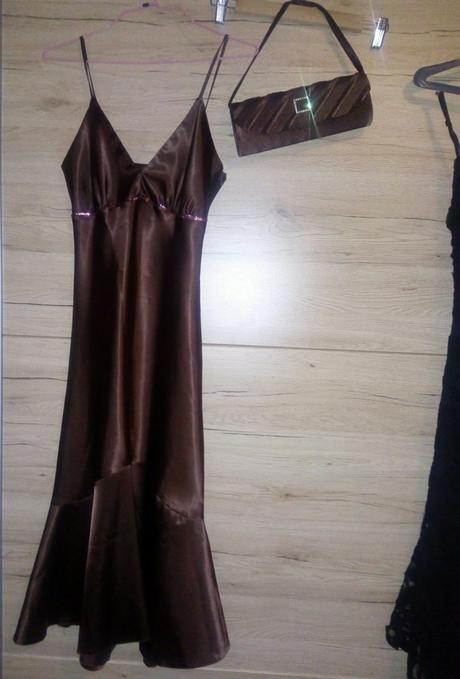 Spolocenske vecerne saty, admiral,38