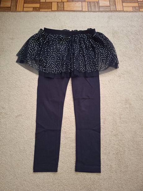 Leginy s tylovou suknou, lupilu,116