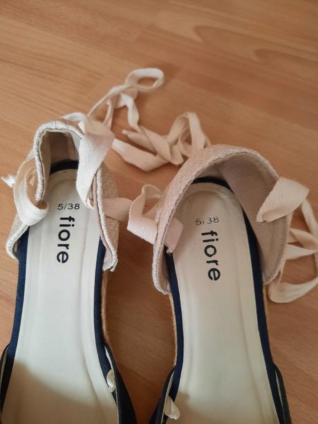 Dámske sandále, 38
