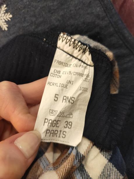 Sukienka ,vek 5rokov,zn.paris, 116