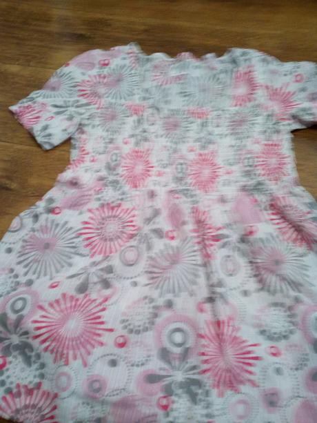 Bluzka na ramienkach, 38