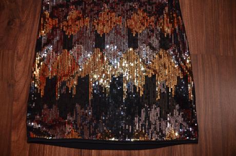 Exkluzívne  elastické spoločenské šaty 9-10 r, young dimension,140