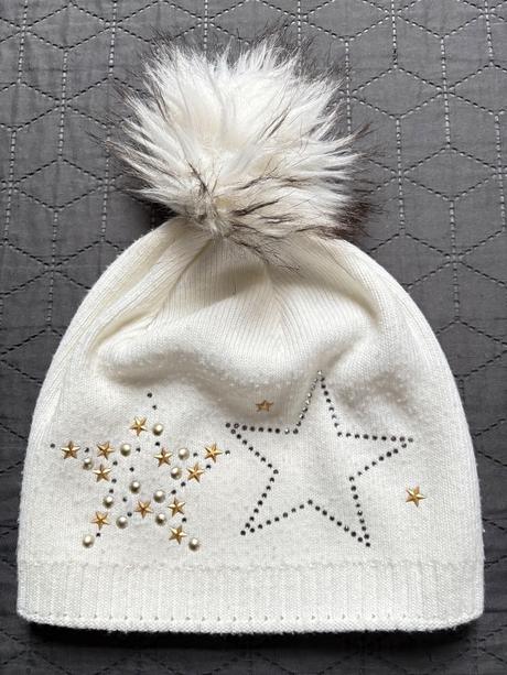 Dievčenská čiapka, 56