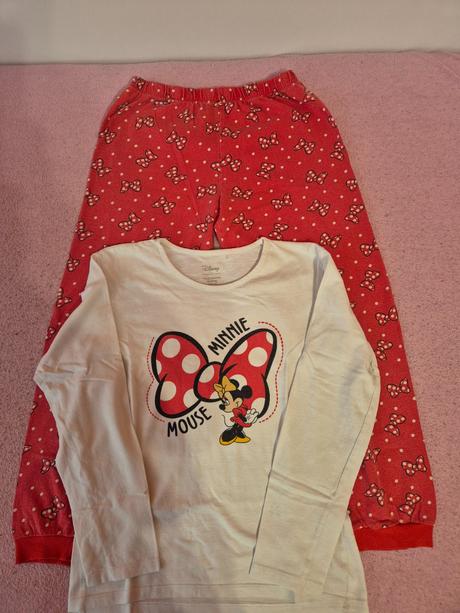 Pyžamo, disney,140