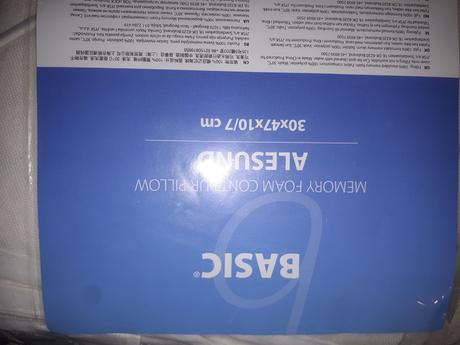 Saténová zástera v krásnej darčekovej krab, 