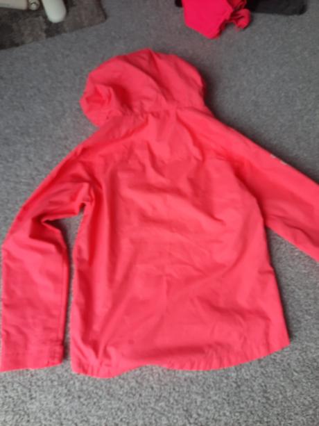 Neonóva bunda, coolclub,146