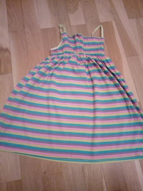 Šatičky veľkosť 122, 122