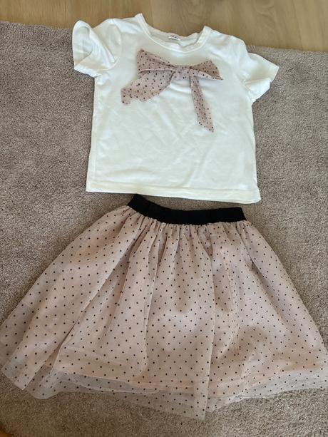 Set tricko a tylova sukna, 116