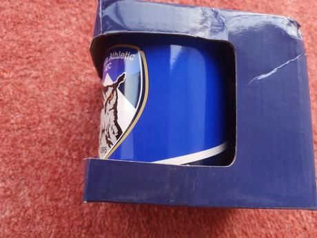 Oldham atletic šálka, 