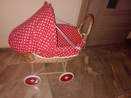 Kočík pre bábiky, 