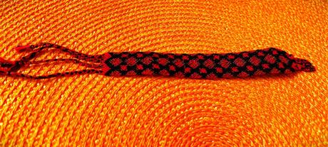 Tkaný etno náramok,