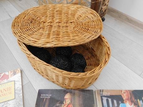 Retro potreby na štrikovanie, 