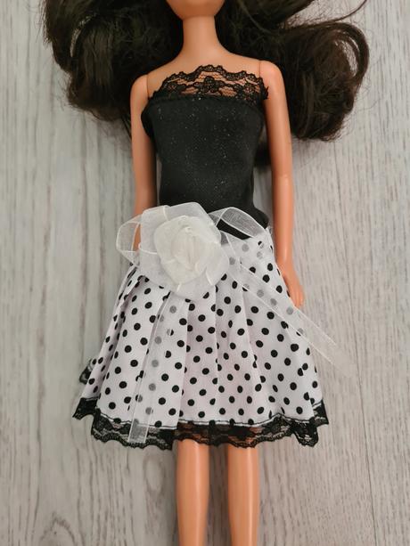 2x barbie,