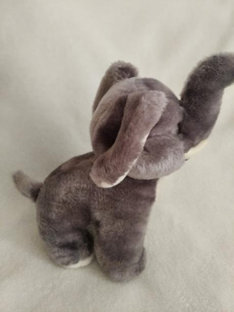 Plyšový slon,
