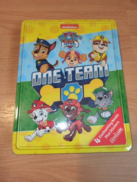 Paw patrol happy tin - one team,