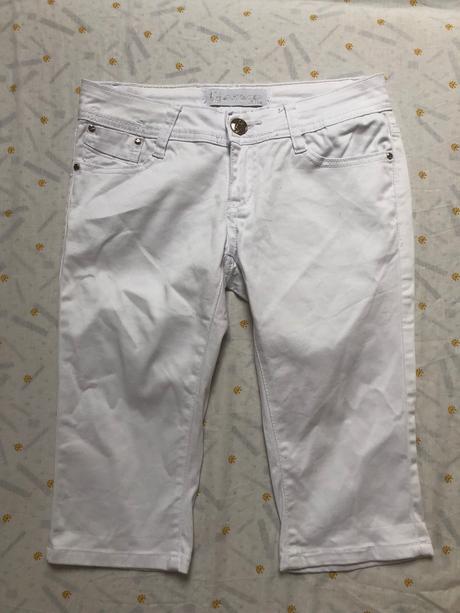 Biele trištvrťáky, 36