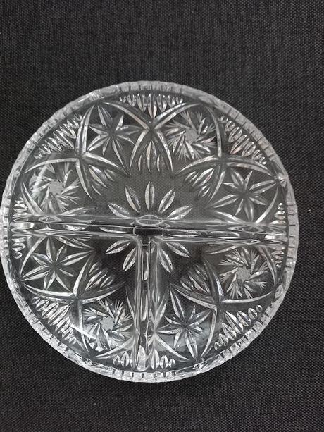 Kryštálová misa na oriešky,